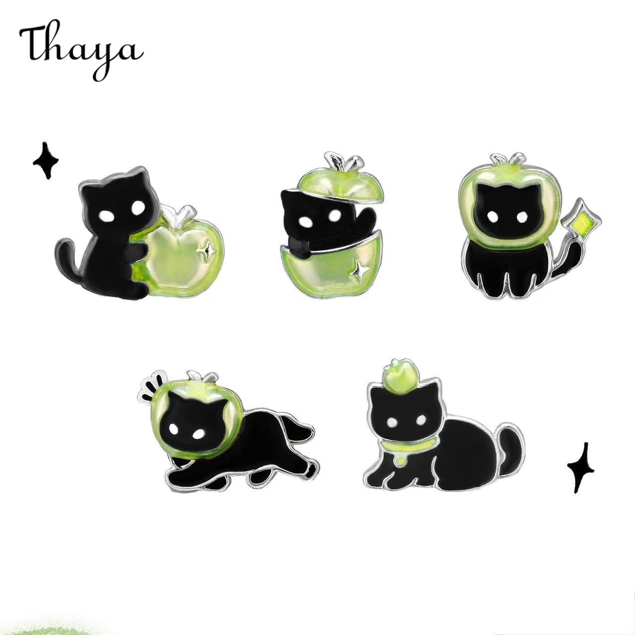 Thaya Cute Black Cat Green Apple Earring
