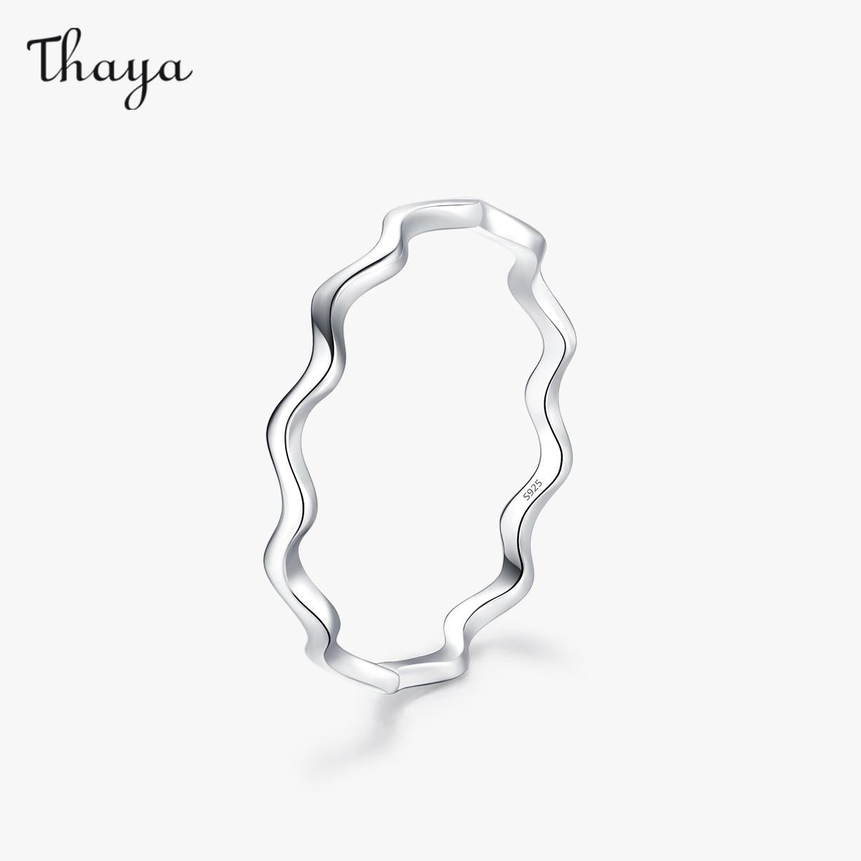 Thaya 925 Silver Minimalist Wave Ring