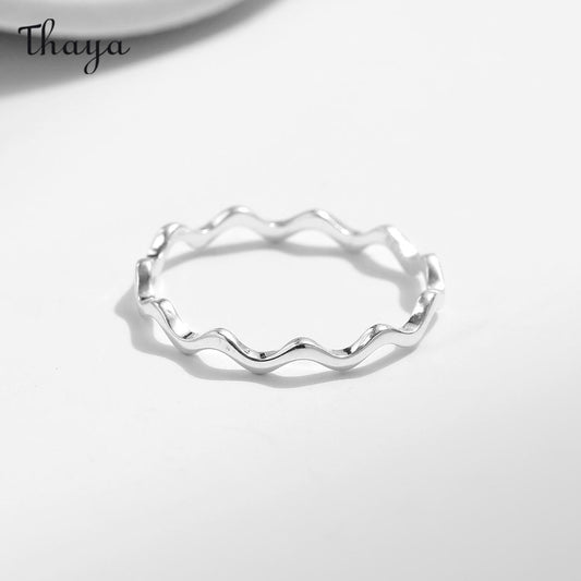 Thaya 925 Silver Minimalist Wave Ring