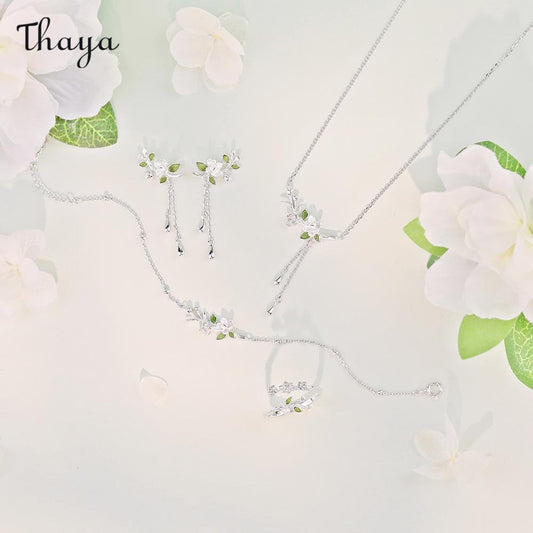 Thaya Forest-style Sweet Jasmine Jewelry Set